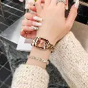 YLC8860.webp