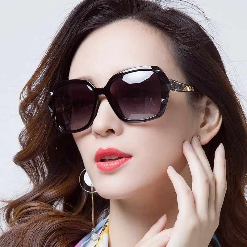 AuraTrend 2025 Retro Shades 